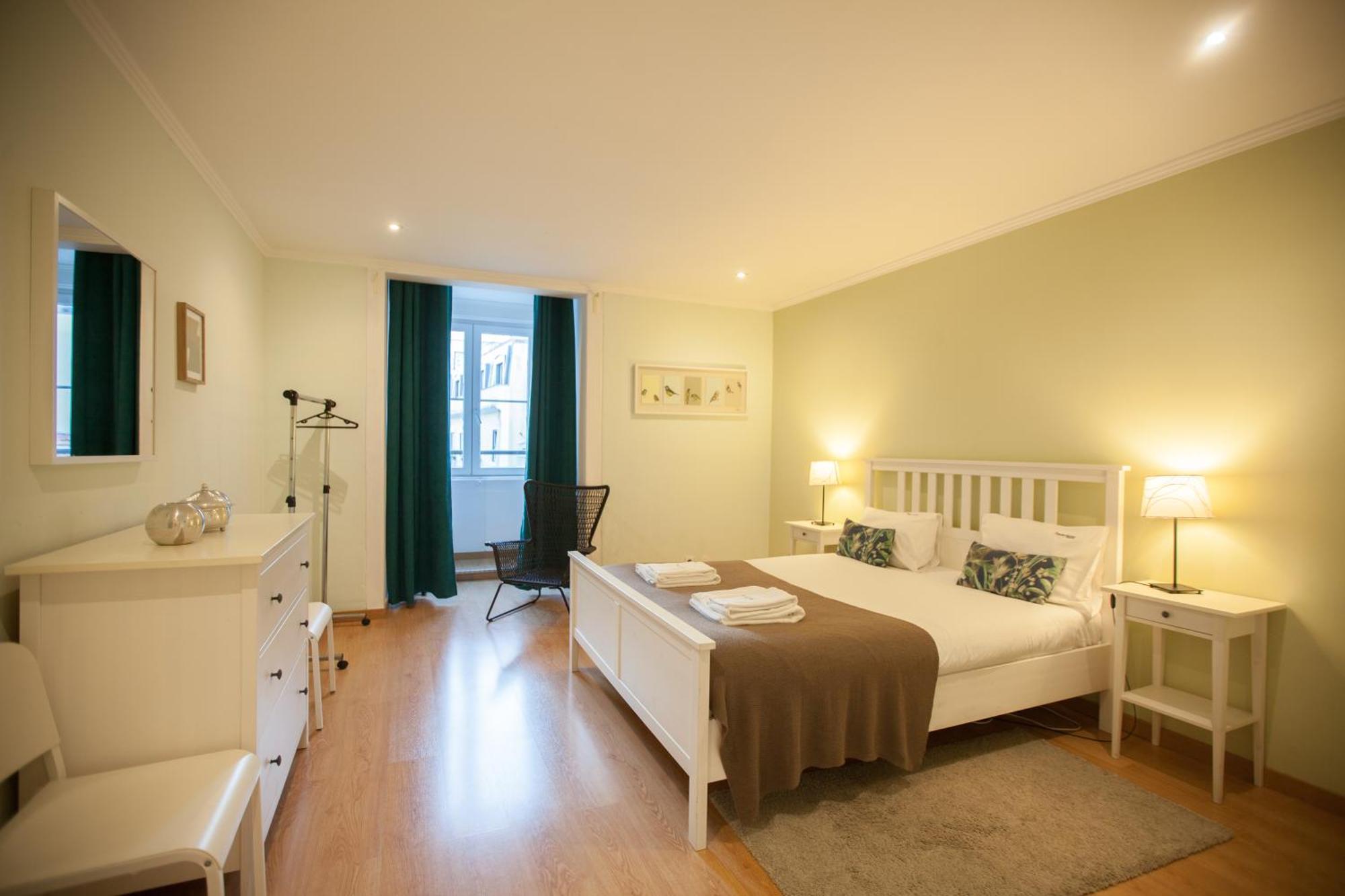 Flh Bairro Alto Artistic With View Apartment ลิสบอน ภายนอก รูปภาพ